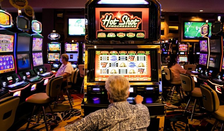 Lies And Damn Lies About Online Gambling